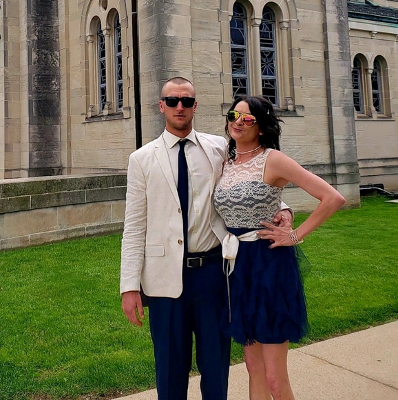 Meet your Posher, Dan - Picture 1 of 1